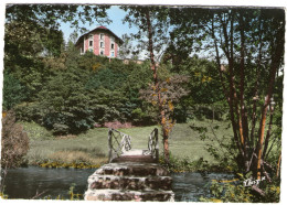 CPSM       87     CHATEAUNEUF LA FORET    1959     L AUBERGE DU MAROC      PETIT PONT   PASSERELLE - Chateauneuf La Foret