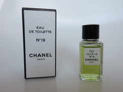 Chanel N°19 - Eau De Toilette - 19 ML - Miniatures Femmes (avec Boite)