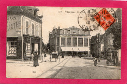 18 CHER VIERZON, Rue De La République, Animée, 1918, Commerces, (Th. G., Catala) - Vierzon