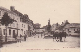 80 - CRECY EN PONTHIEU - La Place Du Marché - Crecy En Ponthieu