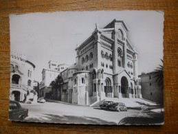 Monaco , La Cathédrale Et Le Palais De Justice """ Beau Timbre Et Cachets """ - Kathedrale Notre-Dame-Immaculée