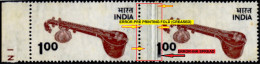 MUSICAL INSTRUMENT-VEENA-HIGHLY CREASED-PPF-ERROR-PAIR-INDIA-SCARCE-MNH-TP-328 - Varietà & Curiosità