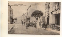 66 -  CPA - RIVESALTES - Boulevard Arago - SUPERBE Carte ANIMEE Peu Commune - RARE - Rivesaltes