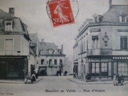 CPA 49 Maine Et Loire Beaufort-en-Vallée Rue D'Alsace - Sonstige & Ohne Zuordnung