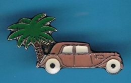 PIN'S //   ** CITROËN ** TRACTION AVANT ** . (© Qualité Collectors Série Limitée) - Citroën