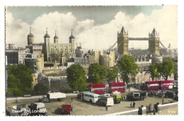 Cp, Bus-Autocar, Tower Hill (Londres - Angleterre) - Bus & Autocars