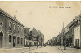 CPA (62) LAVENTIE  Rue Des Amoureux - Laventie