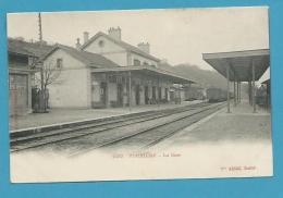 CPA 1337  - Chemin De Fer Train En Gare De VOUZIERS (détruite) 08 - Vouziers
