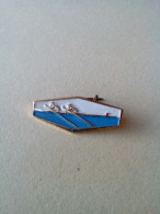 VINTAGE 1960"SJAPAN FEDERATION CANU KAYAK 2 SEAT PIN BADGE ORIGINAL STONE RUBIN - Canoeing, Kayak