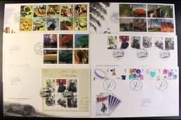 2005 COMPLETE YEAR SET Of Commemorative, Illustrated First Day Covers With Neatly Typed Addresses. Current Retail... - FDC
