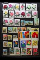 FLOWERS ON STAMPS An Untidy Mint Or Used World Collection Arranged In A Stock Album With Most Of The Mint Stamps... - Unclassified