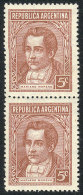 GJ.744, 5c. Moreno, Offset, Pair On Grené Paper, The Bottom Stamp With Color Spot Over The E Of ARGENTINA,... - Andere & Zonder Classificatie