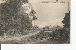 KONAKRY     La Route De " TOUMBA " - Guinée