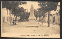 LA FLOTTE En RE Monument Aux Morts Cours Félix Faure (C.G.) Charente Maritime (17) - Ile De Ré