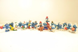 Collection De Figurines SCHTROUMPF Années 1980. Taille Crayon Grand Schtroumpf Peyo - Little Figures - Plastic