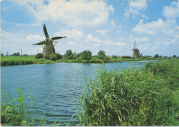 Hollandse Molen - Kinderdijk / Dutch Windmill - Kinderdijk