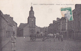 Bc - Très Rare Cpa CHATELAUDREN - Place De La République - Châtelaudren