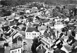 58-LORMES- VUE AERIENNE , PLACE DE LA MAIRIEL - Lormes