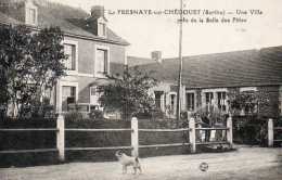 CPA - La FRESNAYE-sur-CHE (72) - Aspect De La Villa Près De La Salle Des Fêtes En 1910 - La Fresnaye Sur Chédouet