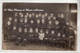 PHOTO DE CLASSE - ECOLE DE GARCONS - COIFFE MILITAIRE - CARTE PHOTO - Scuole