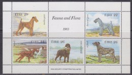 Ireland 1983 Fauna & Flora / Dogs M/s ** Mnh (30593E)) - Hojas Y Bloques