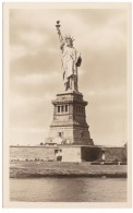 New York City, Statue Of Liberty C1940s Vintage Real Photo Postcard - Statue De La Liberté