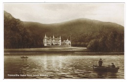 RB 1099 - Real Photo Postcard - Men In Boat Fishing - Trossachs Hotel From Loch Achray Stirlingshire Scotland - Stirlingshire