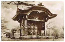 RB 1100 - Early Real Photo Postcard - Japanese Temple - Kew Gardens London - London Suburbs