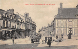 61-L´AIGLE - RUE SAINT JEAN ET PLACE DE LA HALL - L'Aigle