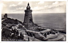 Kyffhäuser - S/w Kyffhäuserdenkmal Mit Ausgegrabener Oberburg - Kyffhäuser