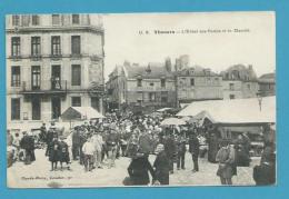 CPA - Métier Marchands Ambulants Marché THOUARS 79 - Thouars