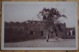 Tombouctou - Dans L'enceinte Du Fort Bonnier - La Case Du Maréchal Joffre - Militaria - Animée - (n°6389) - Malí