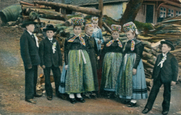 DE ELZACH / Des Jeunes Gens En Costumes Traditionnels / CARTE COULEUR - Elzach