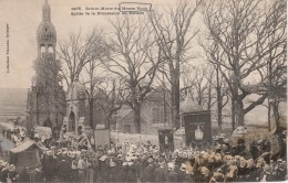 29 - PLOMODIERN - Sainte Marie Du Menez Hom Sortie De La Procession Du Pardon - Plomodiern