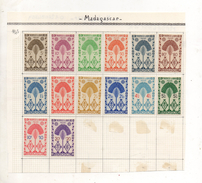 MADAGASCAR 1943 N° 265 / 78 * - Unused Stamps