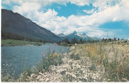 Clark's Fork River, Piolet & Index Peaks, Unused Postcard [17982] - USA National Parks