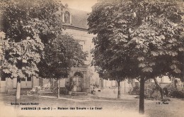 ( CPA 95 )  AVERNES  /  Maison Des Soeurs - La Cour - - Avernes