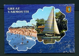 ENGLAND  -  Great Yarmouth   Dual View  Used Postcard - Great Yarmouth