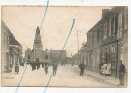 Cpa 01672 Estrées Saint Denis Rue Et Place De L'église - Estrees Saint Denis