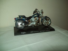 Harley Davidson (1997 FXSTS Springer Softail) "Maisto"  Scala 1/18 - Moto