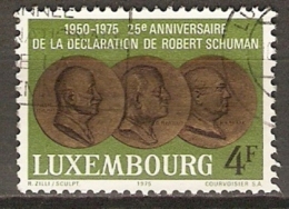 LUXEMBOURG     -    1975    Y&T N° 859 Oblitéré.   Robert SCHUMAN  /  Médailles - Oblitérés