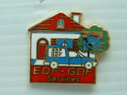 PIN´S EDF GDF SERVICES - EDF GDF