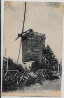 CPA Moulin à Vent Circulé Argenteuil - Windmills