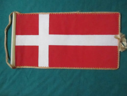 Small Flag-Denmark 11x22 Cm - Banderas