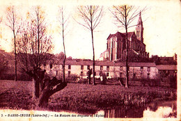 44 / BASSE INDRE: LA MAISON DES ANGLAIS ET L'EGLISE - Basse-Indre