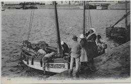 CPA Vendée écrite Les Sables D'Olonne Pêcheurs - Sables D'Olonne