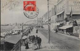 CPA Vendée Circulé Sables D´Olonne Café - Sables D'Olonne