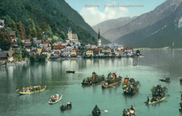 AT HALLSTATT / Fronleichnamsprocession / CARTE COULEUR - Hallstatt