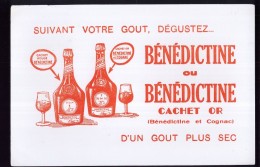 B012 BUVARD - BENEDICTINE  ( Tous Différents) - Liqueur & Bière