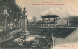 GRANGES SUR VOLOGNE - Place Etienne Seitz - Le Monument Aux Morts Et Le Kiosque - Granges Sur Vologne